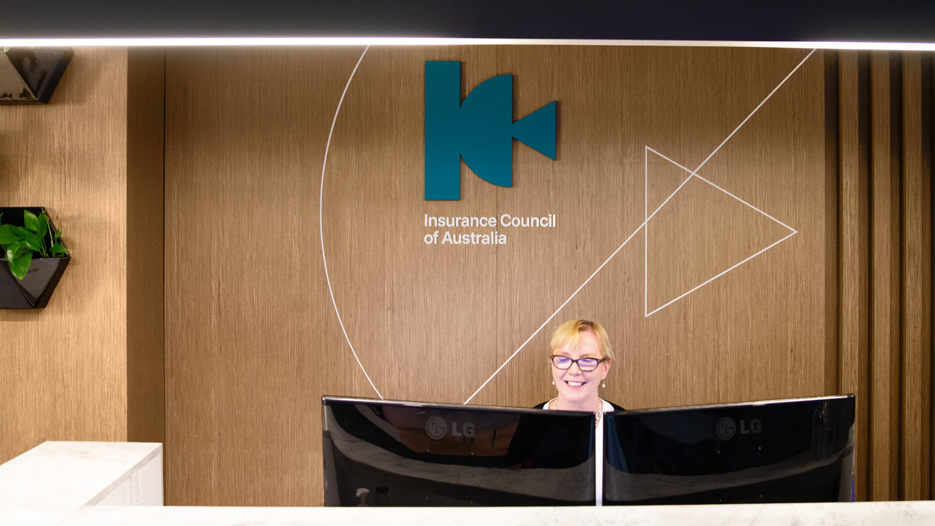 Reception wall